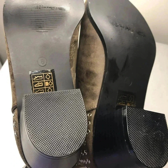 So Me Baba Sz 8 Brown Ankle Booties Pull On Elastic Sides Silver Rings NWOB - Picture 6 of 6